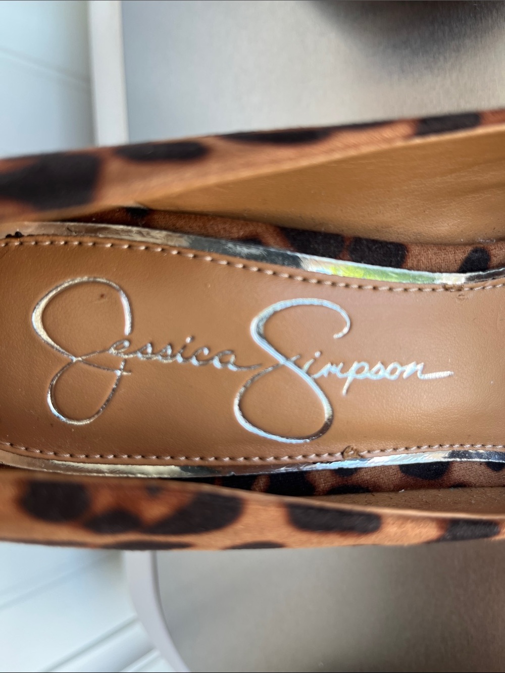 Jessica Simpson Leopard Print Block Heel Pumps Pointed Toe Size 8.5M EU39 - Picture 11 of 12